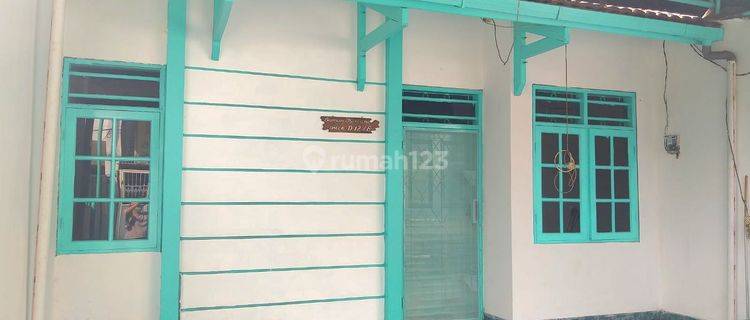 Dijual Rumah Taman Kencana, Baru Selesai Renovasi, 1 1/2 Lantai, Harga Murah 1
