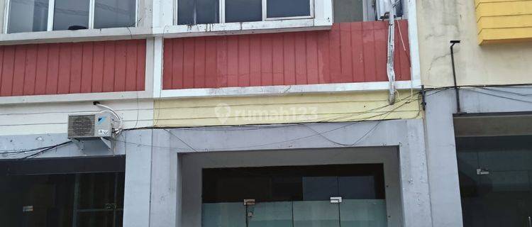 Ruko Siap Pakai Dalam Komplek Pertokoan di Gading Serpong 1