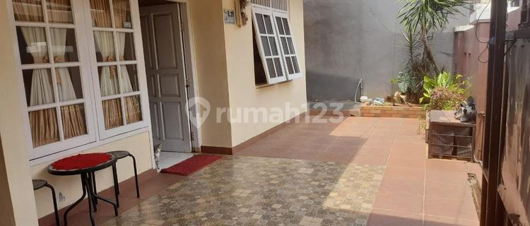 Rumah Dalam Komplek Dekat Lrt Di Jatibening Baru Pondok Gede 1