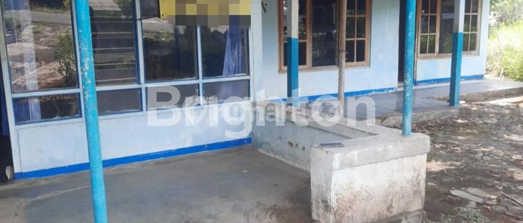 RUMAH LUAS DI PEDESAAN 1