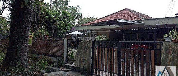 Rumah Usaha X Waroeng Lambada Dan Kamar Kos 11 Kamar, Sukajadi 1