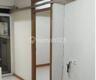 Dijual Apartemen Green Palm 2BR Bagus Murah 1