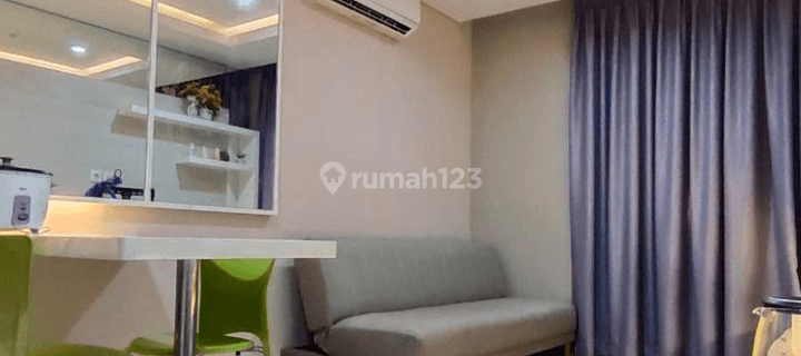 Apartemen Sky Terrace, 1 Br, Furnished, Sky Lounge 1