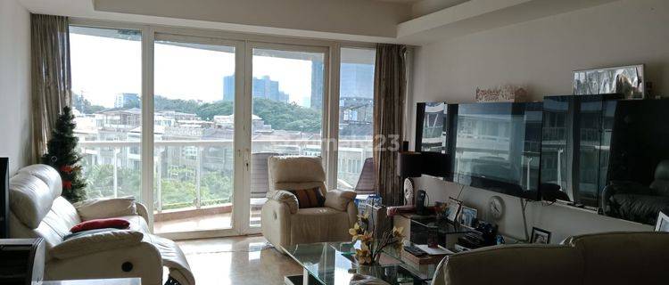 Apartemen Royale Springhill, Kemayoran, 3BR, Full Furnished, Private Lift, Bagus, Murah, Dekat Akses Tol Bandara, Ancol  1