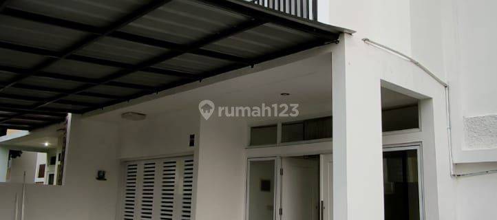 Dijual CEPAT Rumah Cluster di Metland Menteng Cakung Jakarta Timur 1