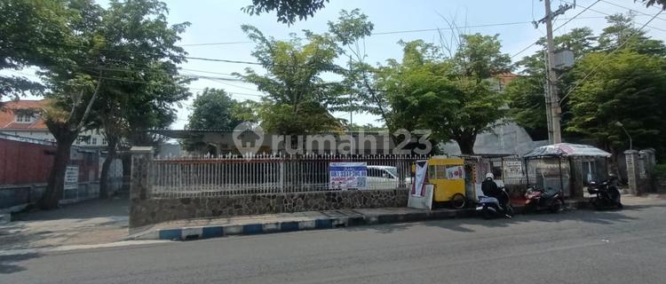 Rumah Usaha Area Komersial Probolinggo 1