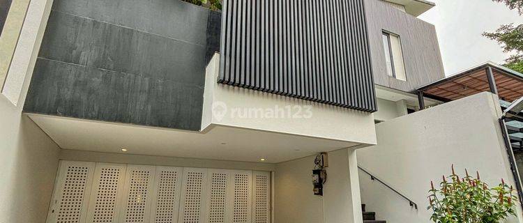 Rumah Dalam Townhouse Semi Furnished Siap Huni Ada Private Pool di Cilandak Lokasi Strategis Dekat Mrt Pintu Tol L 1