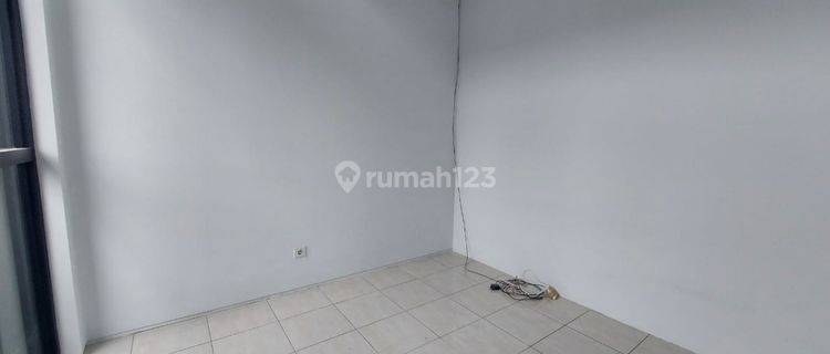 FOR RENT Ruko/Ruang usaha lokasi prime di KBP  Dekat IKEA  1