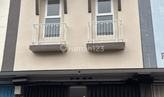 Jual Cepat Ruko di ITC Kosambi Lokasi strategis di ITC Kosambi (Baranangsiang), belakang Yogya Sunda 1