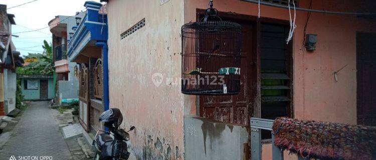 Rumah Kost Aktif Kategan Taman Sidoarjo  1