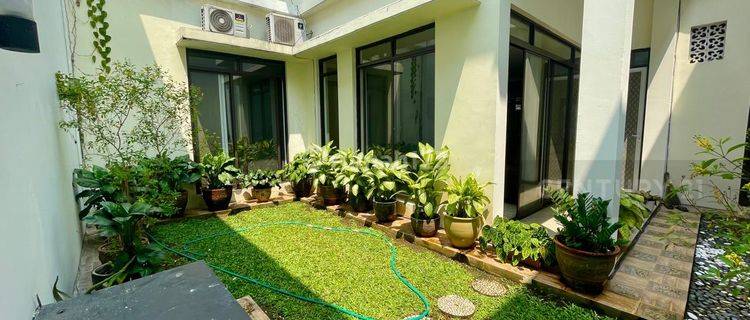 Rumah Semi Furnished Di Serenia Hills Lebak Bulus 1