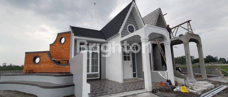Rumah mewah pusat kota Lumajang 1