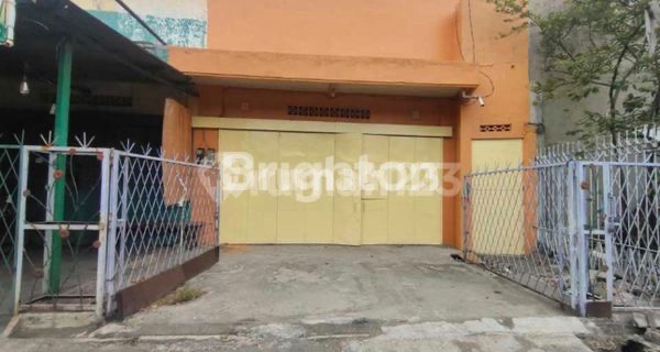 Affordable Shop House for Rent in a Strategic Location, Nusukan, Banjarsari, Solo 1