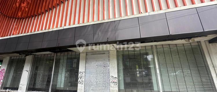 Affordable Strategic Shop House Rent Slamet Riyadi Solo City 1