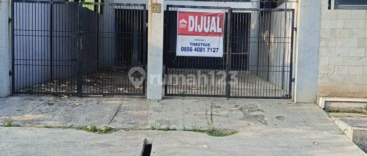 Rumah Tingkat 2 Garasi 4 Mobil 1
