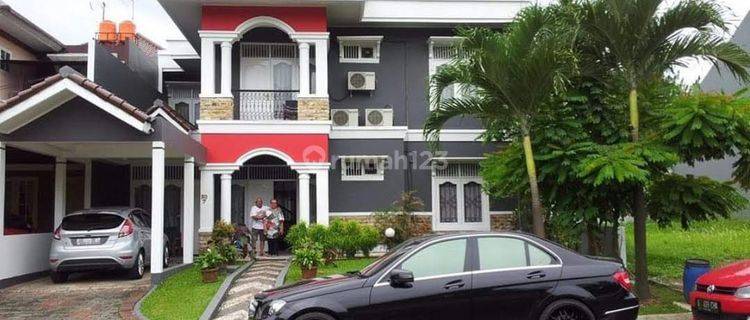 Jual  Rumah Furnished Bagus di Kota wisata cibubur, Cibubur 1