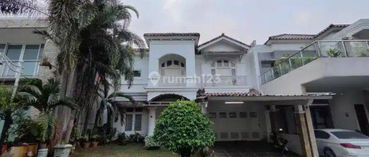 Jual  Rumah Bagus Rapih di Raffles hills cibubur, Cibubur 1