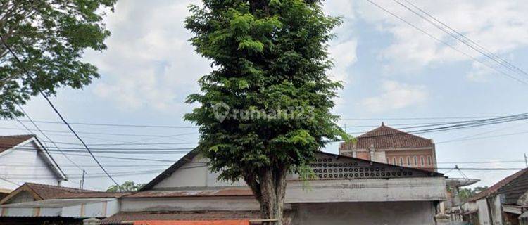 Rumah Tinggal Dan Produksi Sarang Burung Panjaitan Bondowoso 1