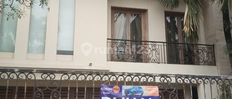 Rumah Pantai Mutiara 2 Lantai, Semi Furnished Bagus HP 1