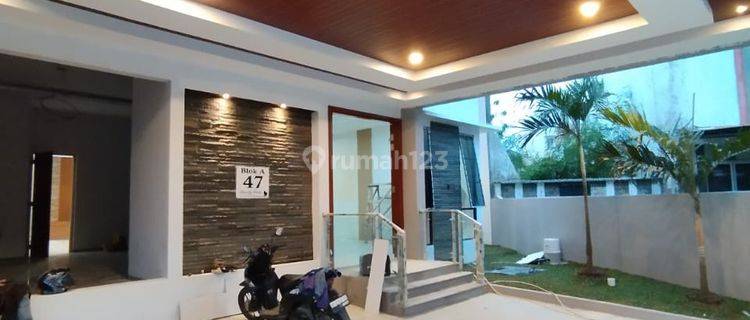 Dijual Rumah 2.5 Lantai Siap Huni HOOK Hadap Timur Beverly Park Batam Center 1