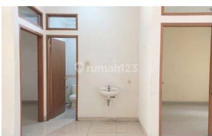 Dijual Rumah Bagus Nyaman Hadap Timur Siap Huni di Tki 3, Bandung 1