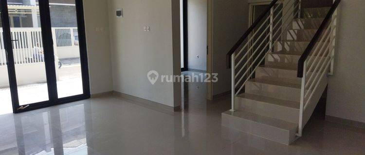 DIJUAL RUMAH BARU 2 LANTAI HOOK BAGUS SELANGKAH KE ITS / MERR/ MULYOSARI  1