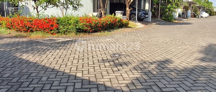 Affordable Ready-to-Occupy House for Rent, 2 Bedrooms, One Step to ITS Hangtuah WM Mall. 1