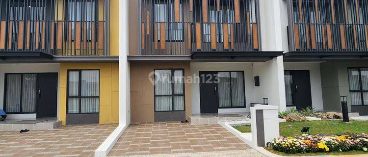 Premium 7x12m Strozzi Hanya 5 Menit Ke Karawaci Bsd City Lokasi 1