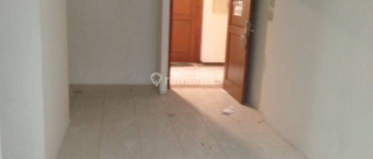 Disewakan Apartemen Grand Palace 3 Br.  1