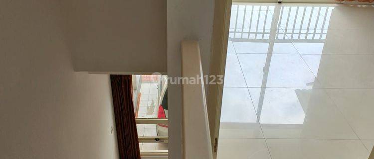 Rumah 2 lantai d pik di jual murah siap huni 1