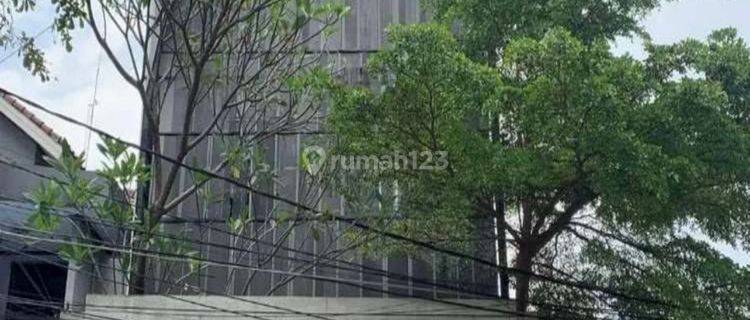 Rumah Industrial Cipete Utara Siap Huni Baru Renovasi 3.5 lantai 1