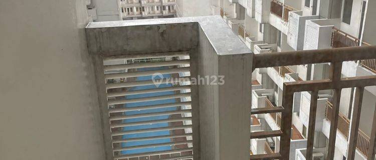 Apartement Best View Taman Dan Kolam Renang di Sentul City 1