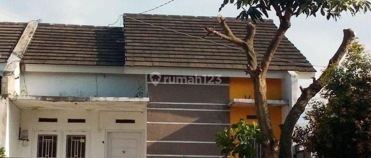 Rumah SHM di Ungaran Timur, Semarang 1
