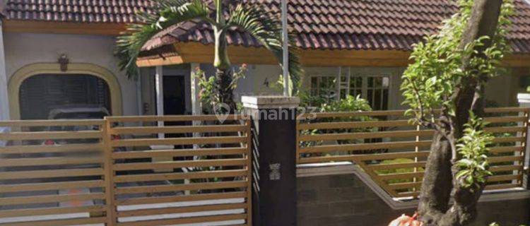 Di Jual Rumah 2 Lantai Dekat Pantai Losari 1