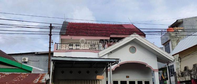 Di jual rumah 2 Lantai dalam kota Makassar 1