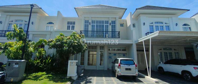 Di jual murah rumah elit Jade Summarecon  1