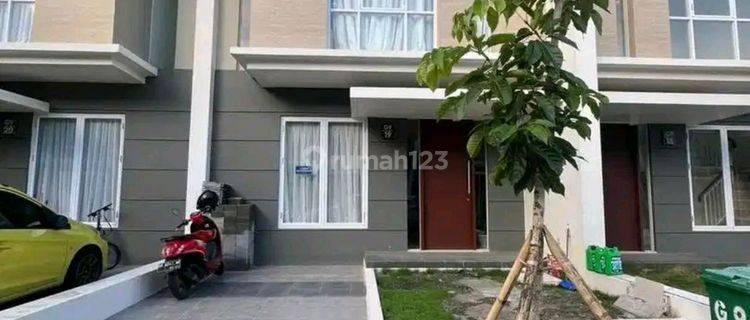 Di Sewakan Rumah Dengan Kondisi Siap Huni 1