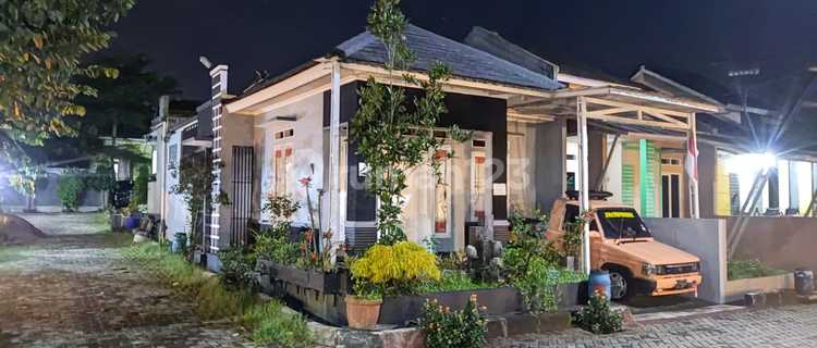 Disewakan Rumah Pamoyanan Cluster Lizziden Residence 1