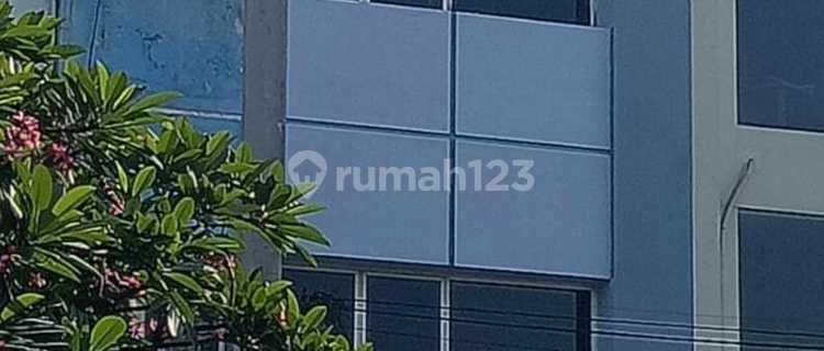 Neat 3-Story Shop House At Boulevard Citra 2 Extension 1