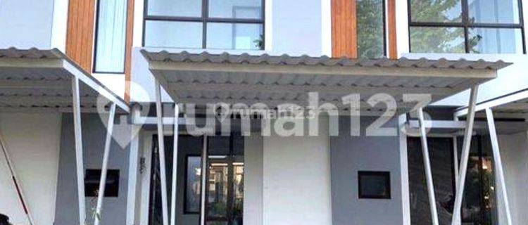 Dijual rumah 2 lantai siap huni metland puri 1