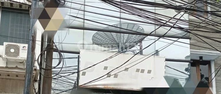 For Rent: Batutulis Commercial Building, 2nd Floor, 190 M2 1