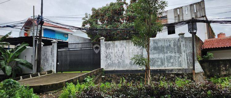 Gudang hitung tanah di Jl D.I. Panjaitan, cipinang,  jatinegara,  jaktim  1
