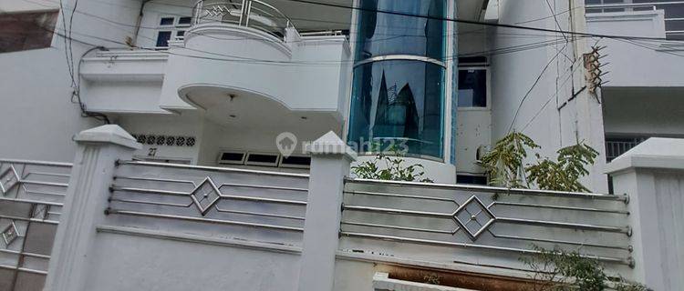 Rumah Murah Dua Lantai Di Petojo Sslatan 1