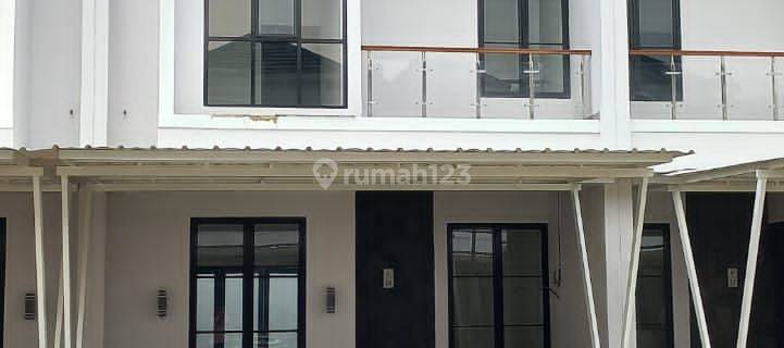 Rumah Baru Strategis Dekat Stasiun Pondok Ranji Tangerang  1