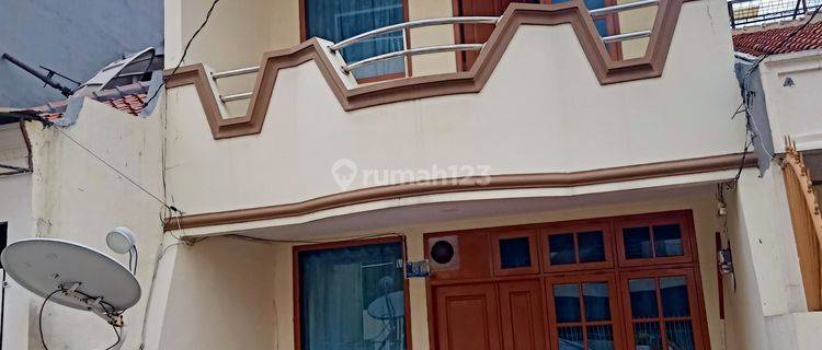Rumah Siap Huni Terawat Di Cideng Jakarta Pusat 1