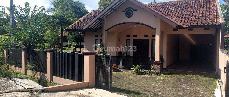 Jual Rumah Villa Luas Di Banjaran Jagabaya  1