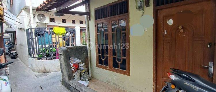 Dijual rumah siap huni, 1 lantai di gandaria utara jakarta selatan  1