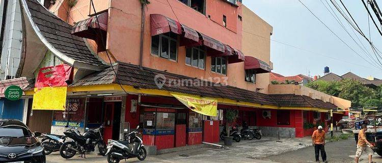 Jual Tanah dan Bangunan Restoran di Pusat Kota Cinere Depok Jawa Barat
 1