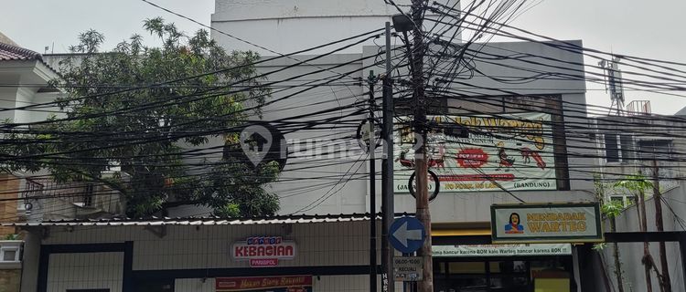 Rumah ex cafe dan kantor dekat stasiun MRT Blok M 1