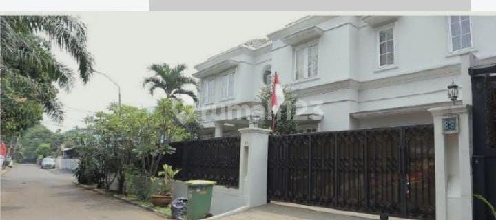 House on Duku St., Patra Kuningan, with good SHM (Certificate of Ownership) 1